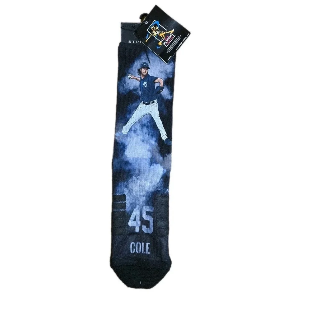 GERRIT COLE New York Yankees Baseball MLB M/L Socks NWT‎